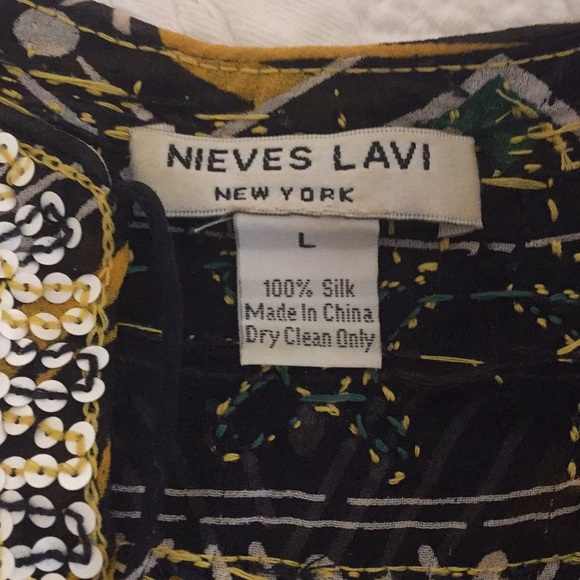Nieves Lavi Silk Blouse - Picture 7 of 7